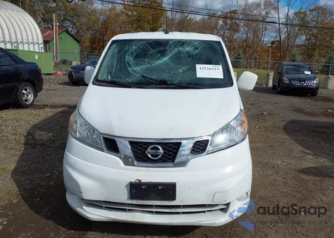 2015 Nissan Nv200 Sv из США, поврежденный, VIN 3N6CM0KN7FK709873